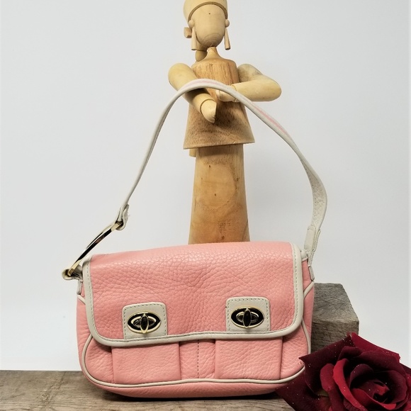 Antonio Melani Pink Leather Purse Gold Hardware - Picture 2 of 6